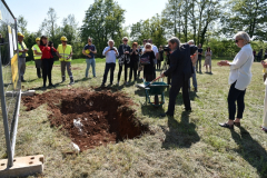 Svečano uvođenje u posao izvođača radova i polaganja kamena temeljca za rekonstrukciju i nadogradnju bivšeg vojnog skladišta za potrebe arhivskog spremišta