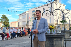 Verši na šterni